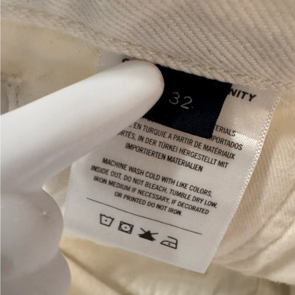 CITIZENS OF HUMANITY Camilla White Frayed Hem Shorts Size 32 100% Cotton - Picture 8 of 10